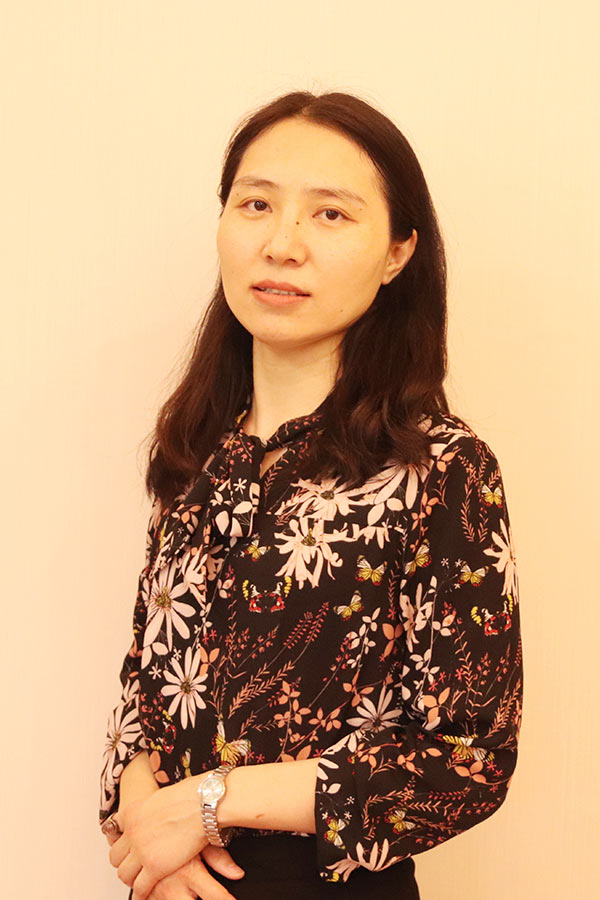 户县王晓娜 研究生学历,毕业于华南师范大学